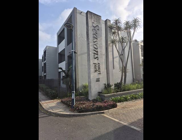 3 BEDROOM APARTMENT FOR SALE IN UMHLANGA RIDGE